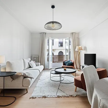 아파트 Charming & Comfortable - Heart Of