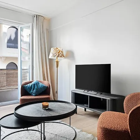 아파트 Charming & Comfortable - Heart Of *